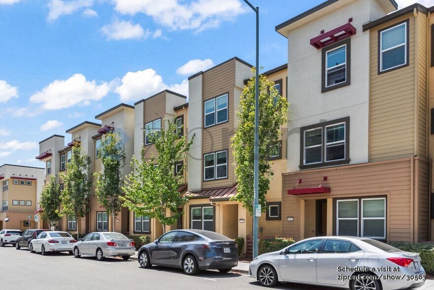 Building Photo - 5650 Campbell Ln