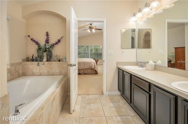 Building Photo - 5 br, 3 bath House - 4811 Diamonds Palm Loop