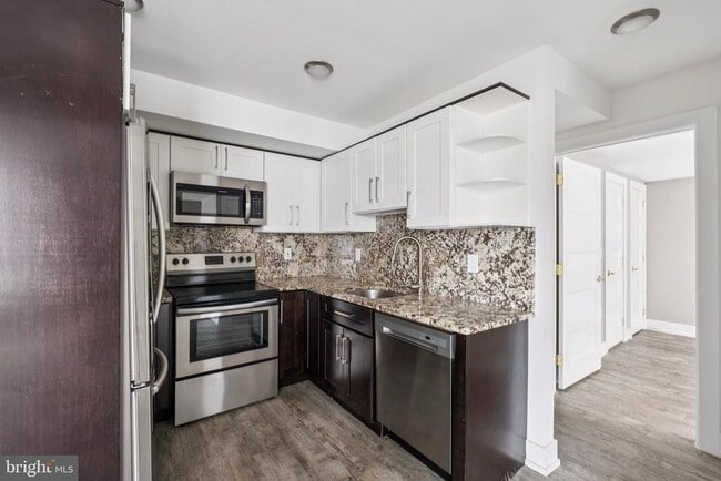 Building Photo - 1931 N Philip St