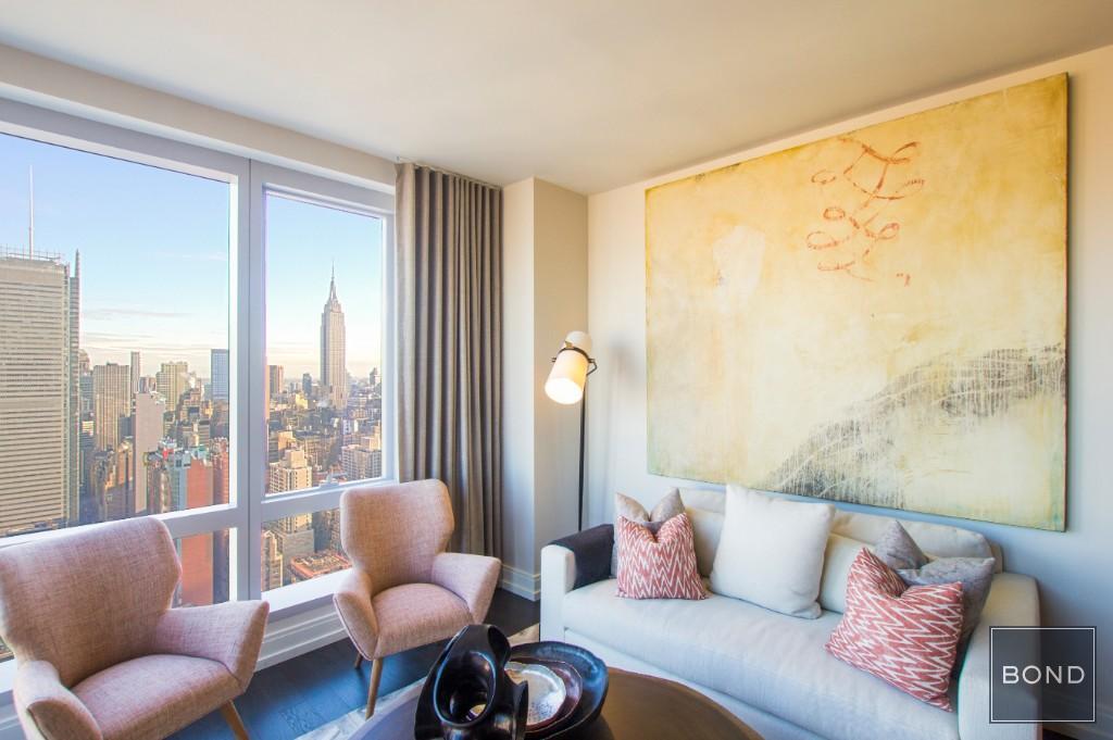 Building Photo - 555 Tenth Avenue