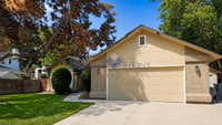 Building Photo - 5537 N Tumbleweed Pl