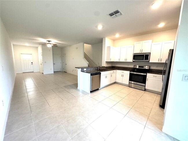 Building Photo - 32235 Powderpuff Mimosa Dr