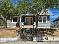 Building Photo - Central Spokane 4 BR/ 1 BA Home