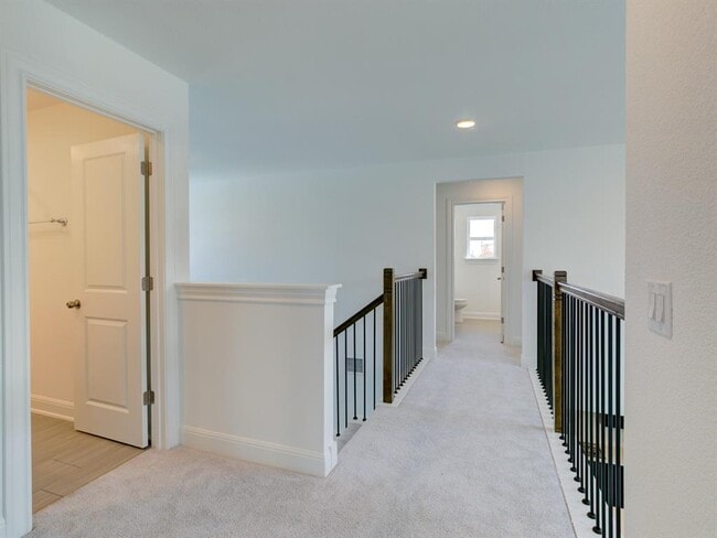 Building Photo - 5705 Cimarron Rdg Ln