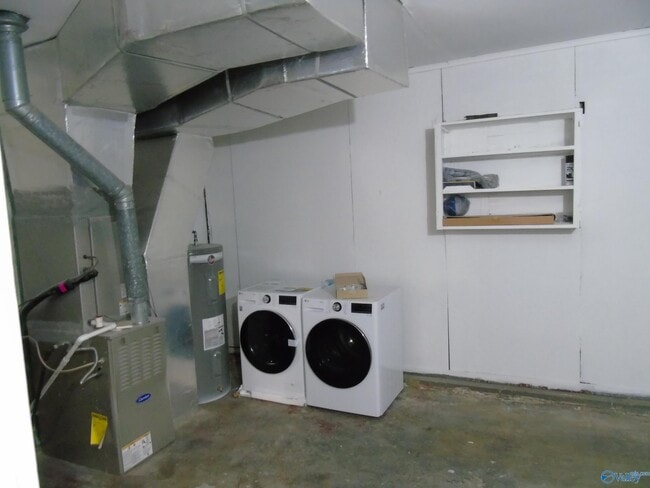 Building Photo - 2008 Dellbrook Dr NE