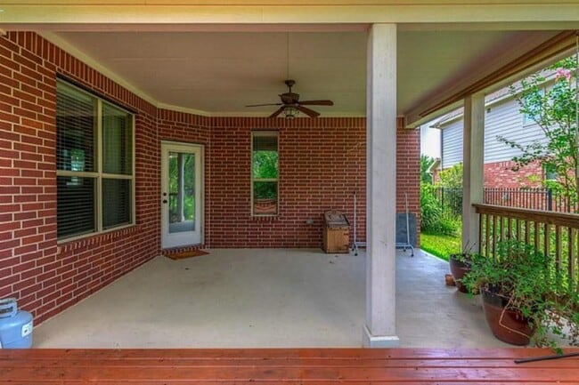 Primary Photo - 54 E Heritage Mill Cir