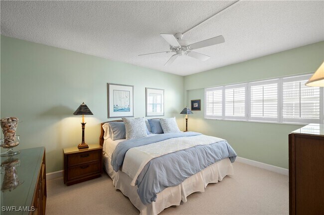 Building Photo - 1977 Gulf Shore Blvd N