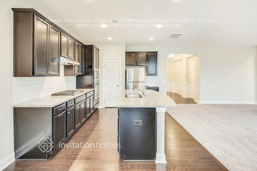 Building Photo - 17428 Austins Creek Dr