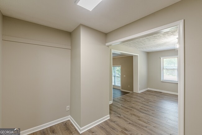 Building Photo - 786 Turkey Creek Rd