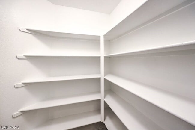Building Photo - 1393 Romanesca Dr