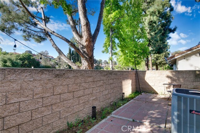 Building Photo - 2010 Galvin Ln