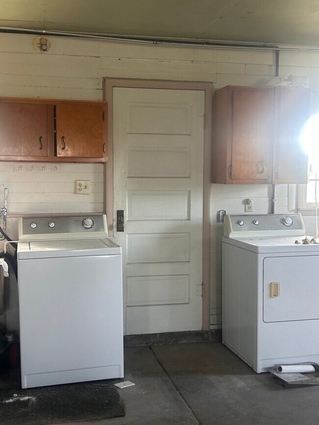Building Photo - 3517 Franklinville Rd