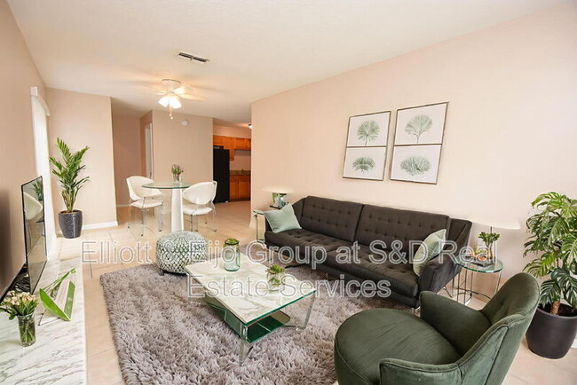 Building Photo - 774 Zella Ln