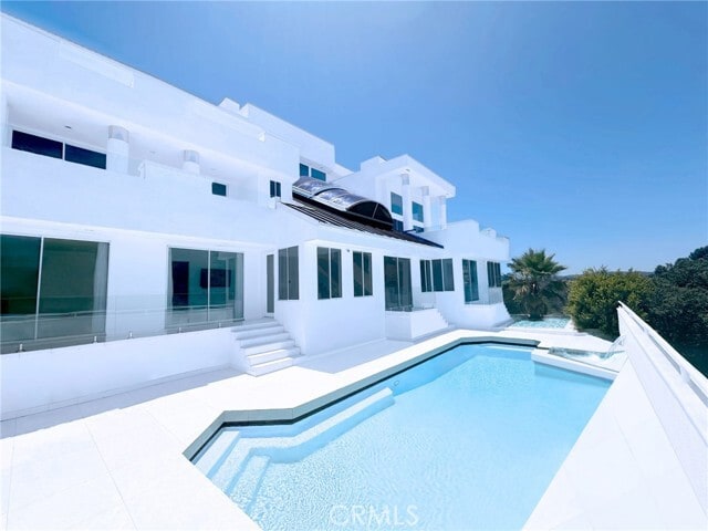 Building Photo - 13200 Mulholland Dr