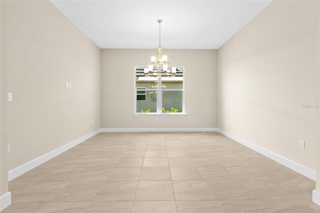 Building Photo - 10459 Eclipse St