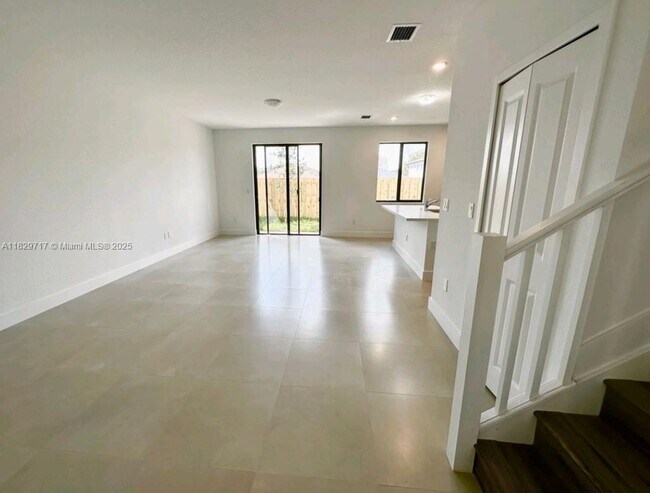 Building Photo - 15728 SW 136 Way