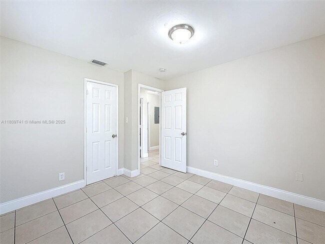 Building Photo - 1777 NW 34th Ave