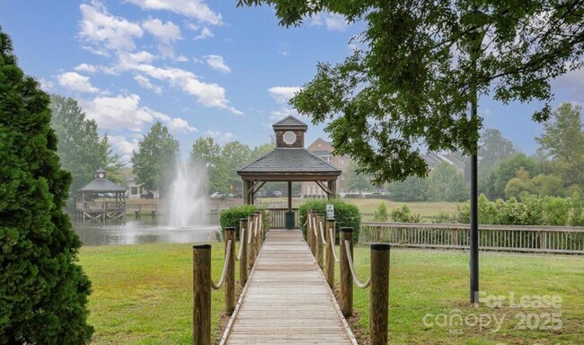 Building Photo - 8845 Arbor Creek Dr