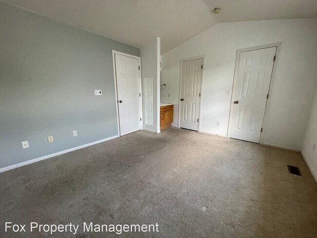 Building Photo - 3 br, 3 bath House - 302 Owl Drive