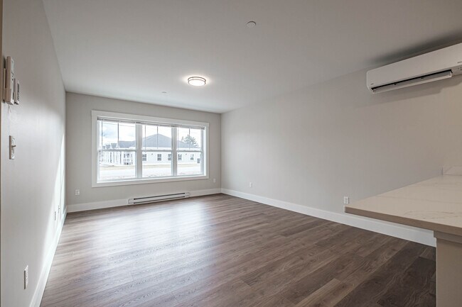 Building Photo - 1 S Bridgton Rd