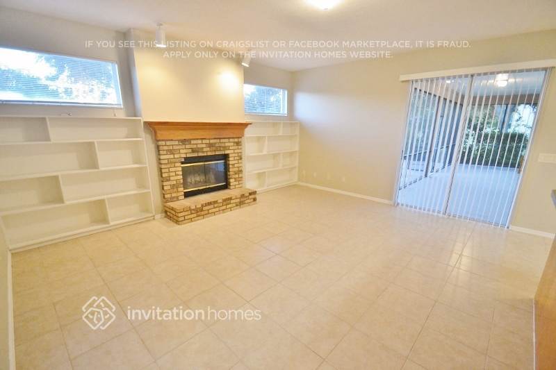 Building Photo - 3942 Appletree Dr