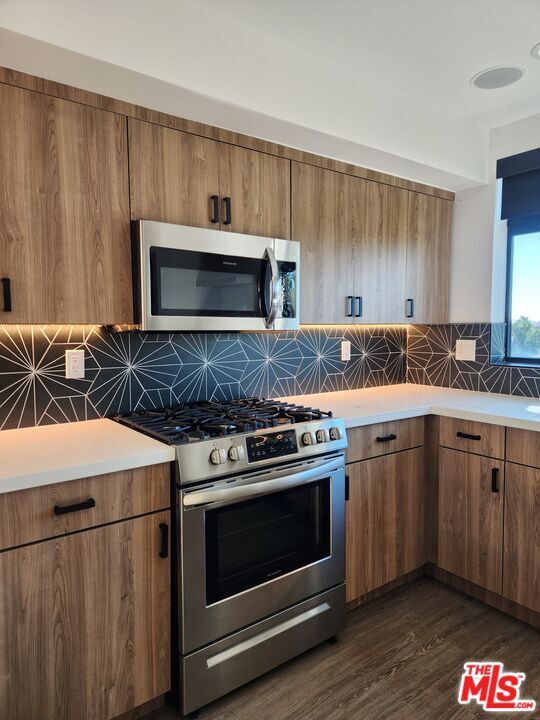 Building Photo - 11314 W Raitt Ln