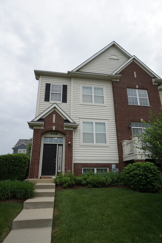 Primary Photo - 3118 Gansett Pkwy