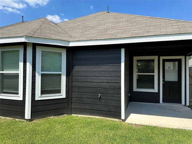 Building Photo - 2362 Tavo Trails Dr
