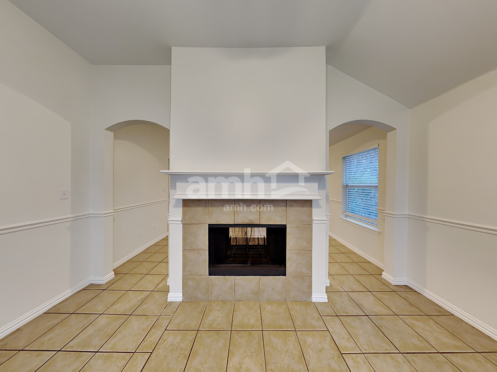 Building Photo - 87 Elmwood Trail