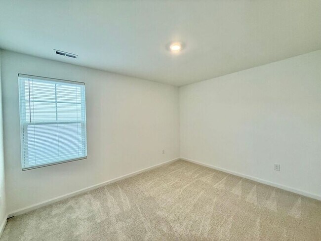 Building Photo - 3111 Allamore Dr
