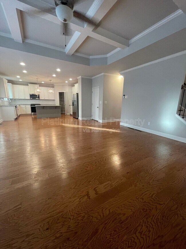 Building Photo - 8225 Crooked Crk Dr