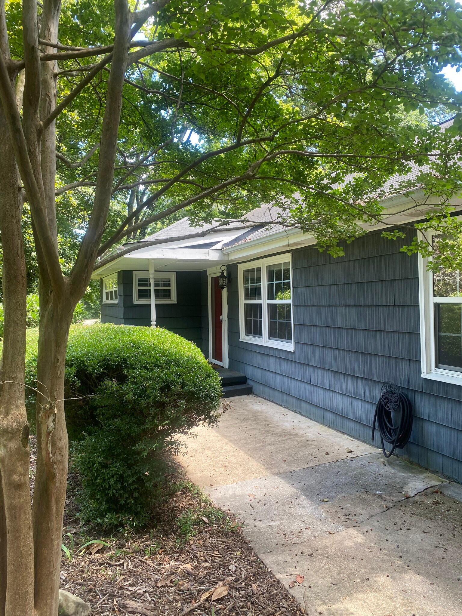 Building Photo - 3530 Dell Trail