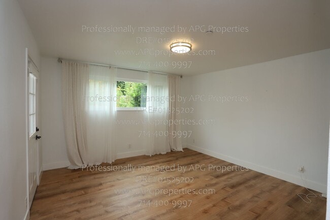 Building Photo - 829 N Elmwood St