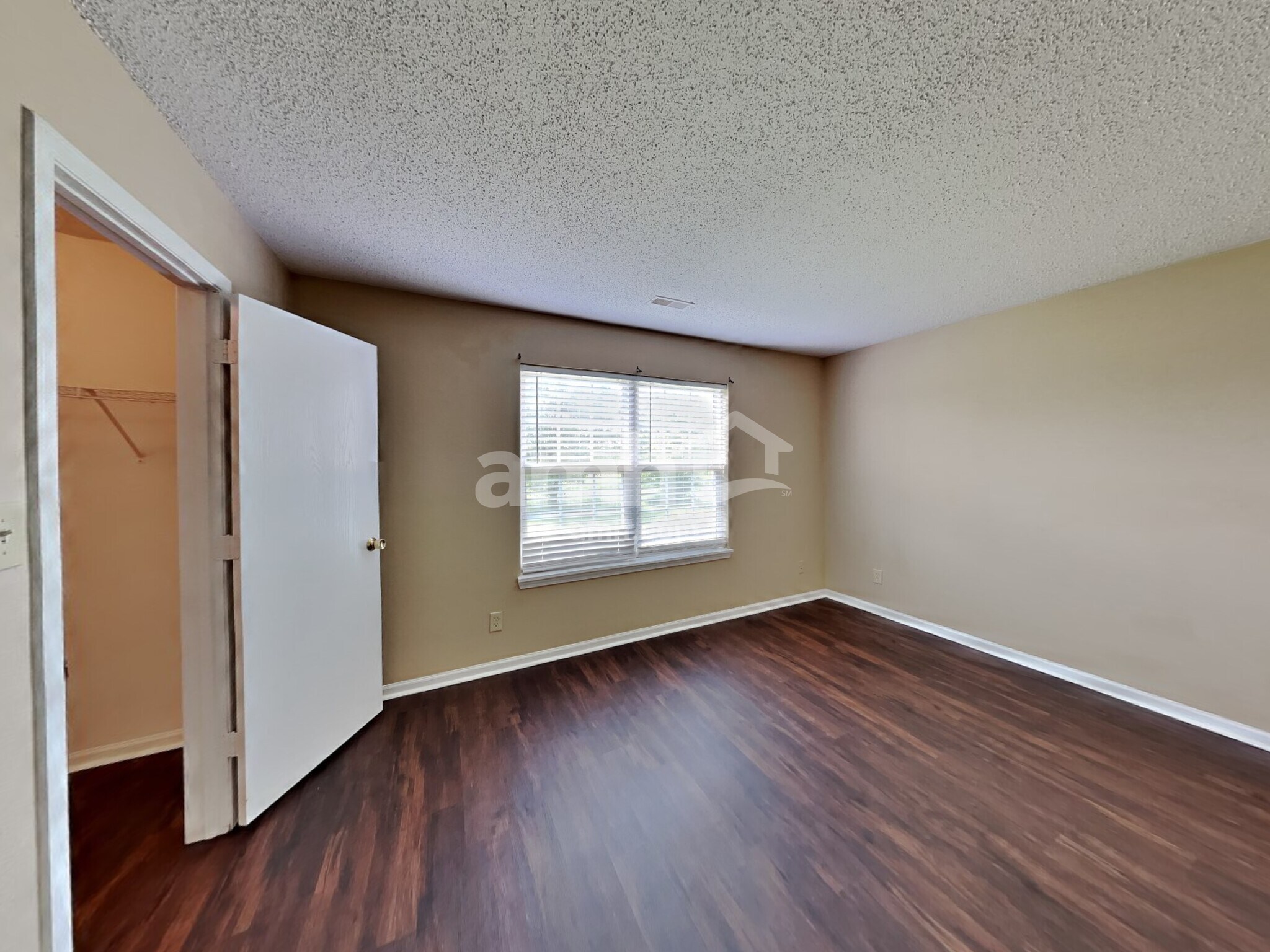 Building Photo - 358 Bent Stream Ln