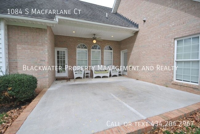 Building Photo - Beautiful Home in Lake Vista