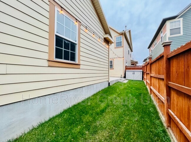 Building Photo - 10981 Topview Rd