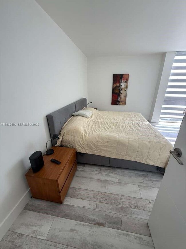 Building Photo - 13499 Biscayne Blvd