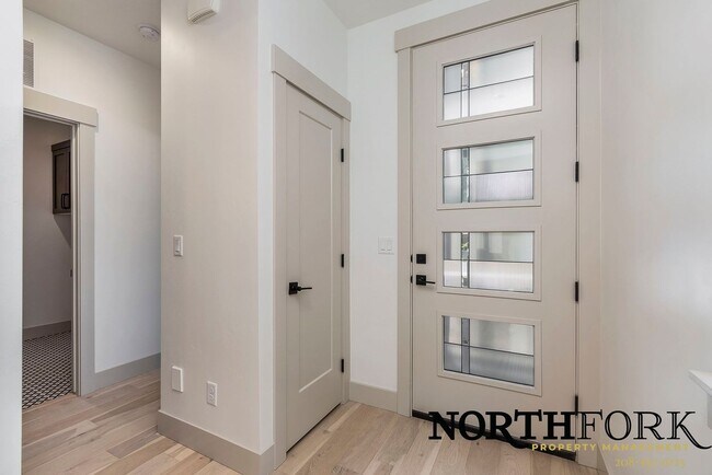 Building Photo - New Construction - Available Today