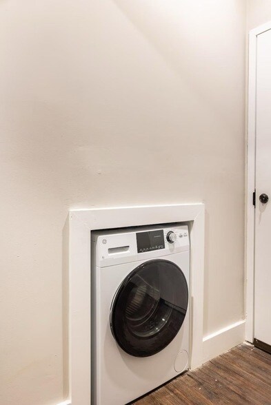 Building Photo - 9-11 Marie Place Unit 1