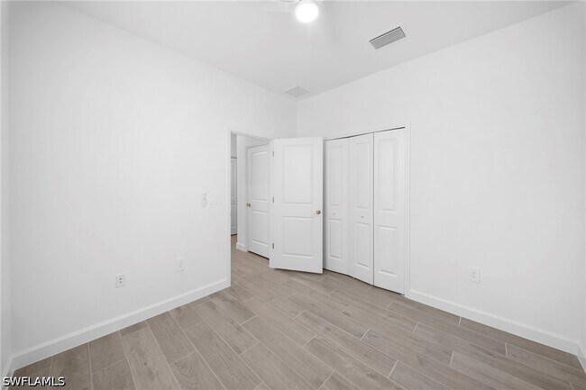 Building Photo - 14279 Winding Cedar Wy