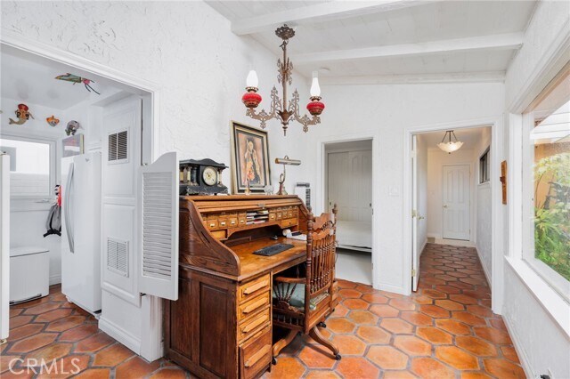 Building Photo - 52 Balboa Coves