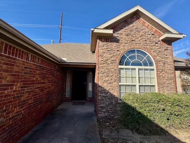 Building Photo - 1904 SW Ashbury St