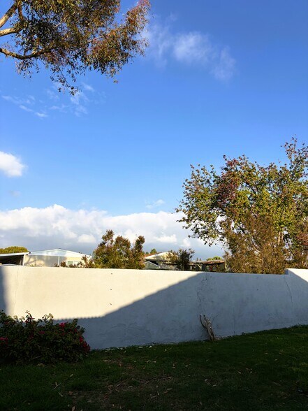 Building Photo - 58 Cape Cod