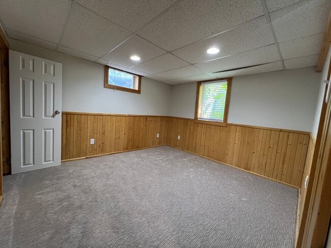 Building Photo - Lovely North Fargo Home