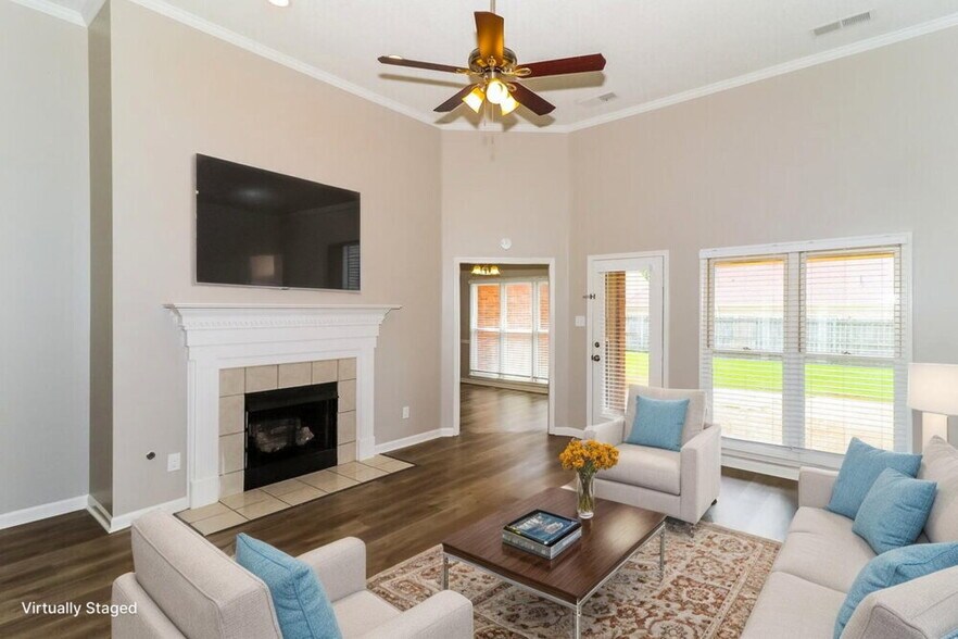 Building Photo - 9261 Chimneyrock Blvd.