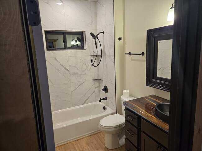Building Photo - 2132 Canyon Wren Ct
