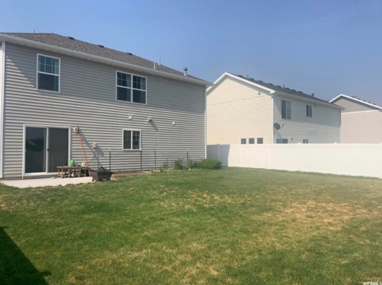 Building Photo - 1178 W 290 S