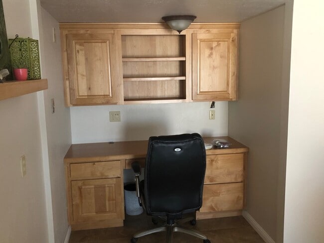 Building Photo - Sun Lakes Furnished Rental