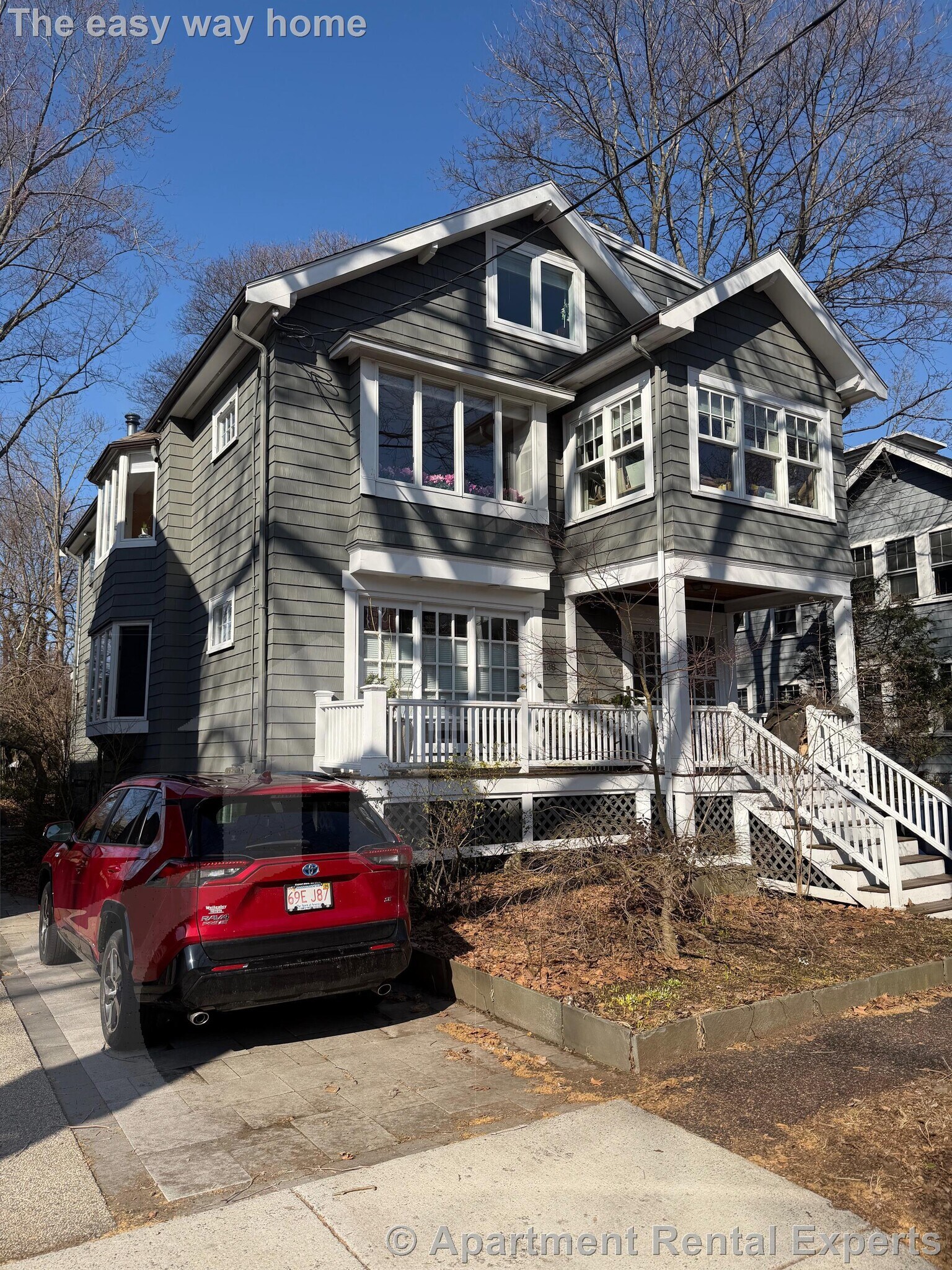 Building Photo - 138 Larch Rd