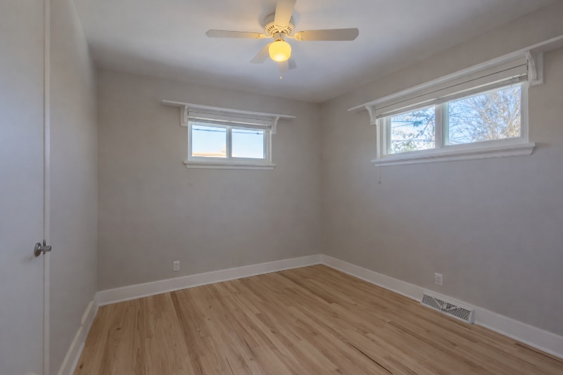 Building Photo - 880 35th St